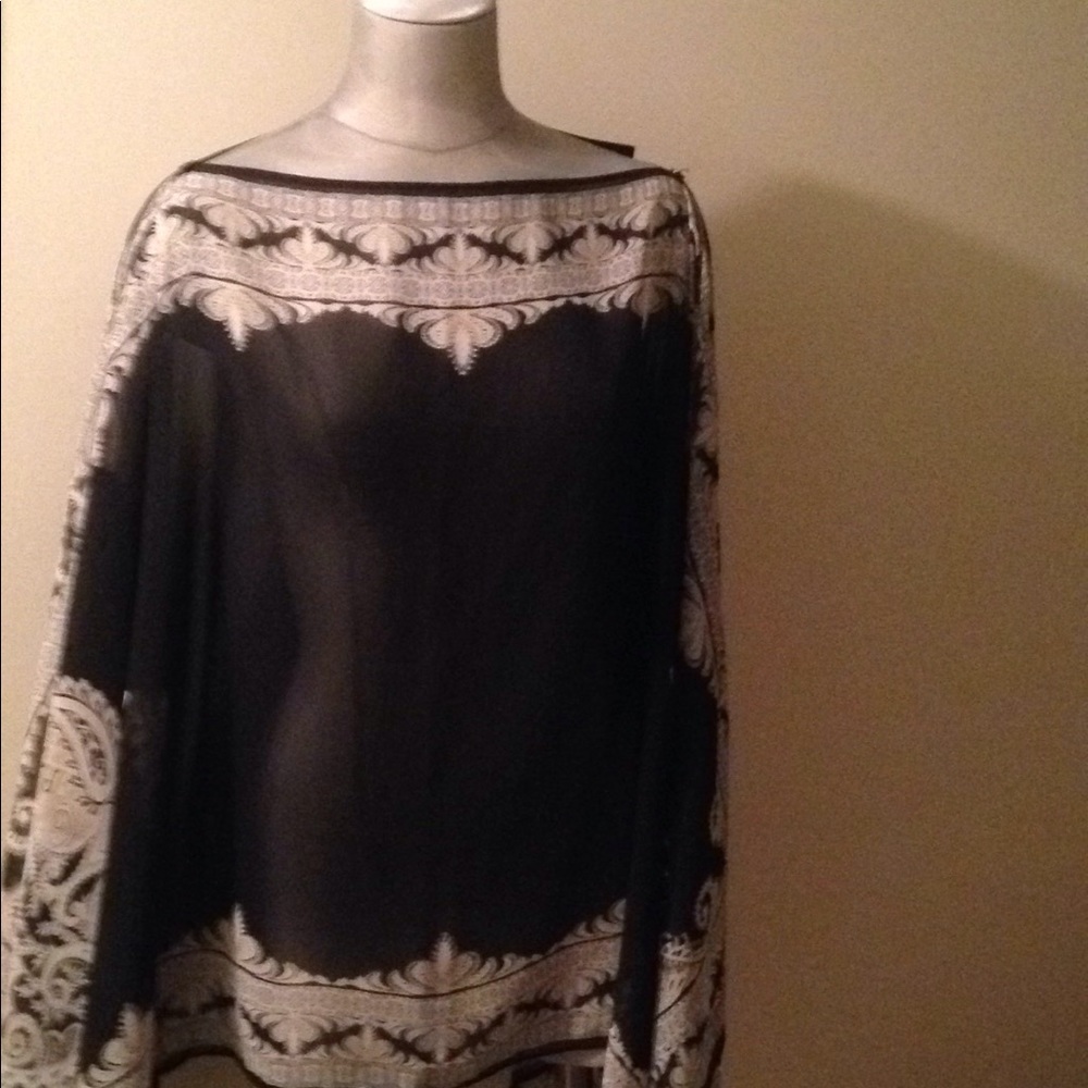 New York and Company Convertible Kimono Top